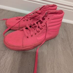 Hot Pink Vans 🩷